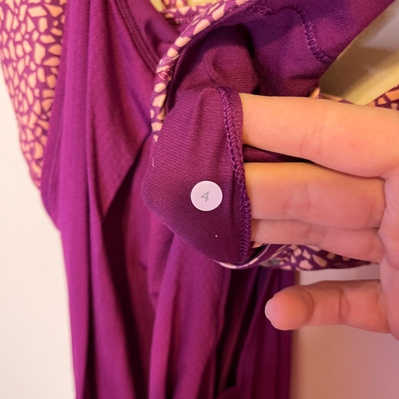 Lululemon Nouveau Limits Strap Back Tank Size 4 Plum - Picture 9 of 9